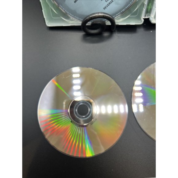 UFO Hunters - Season 1 (DVD, 2008, 4-Disc Set) - Picture 5 of 8